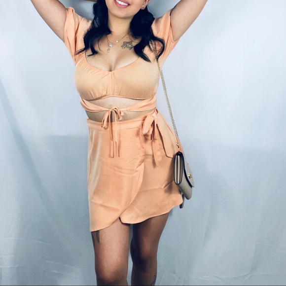 Two piece set - Picture 3 of 4